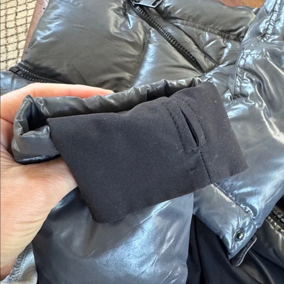 SAM. Jacket - Picture 15 of 16